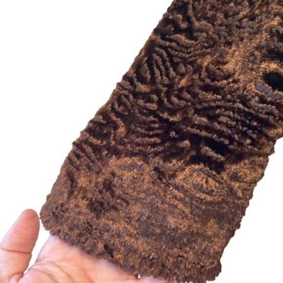 Kate Hill Women's Brown Velvet (Faux Curly Lamb Fur) Car-Length Coat, Size 4P - Picture 6 of 9